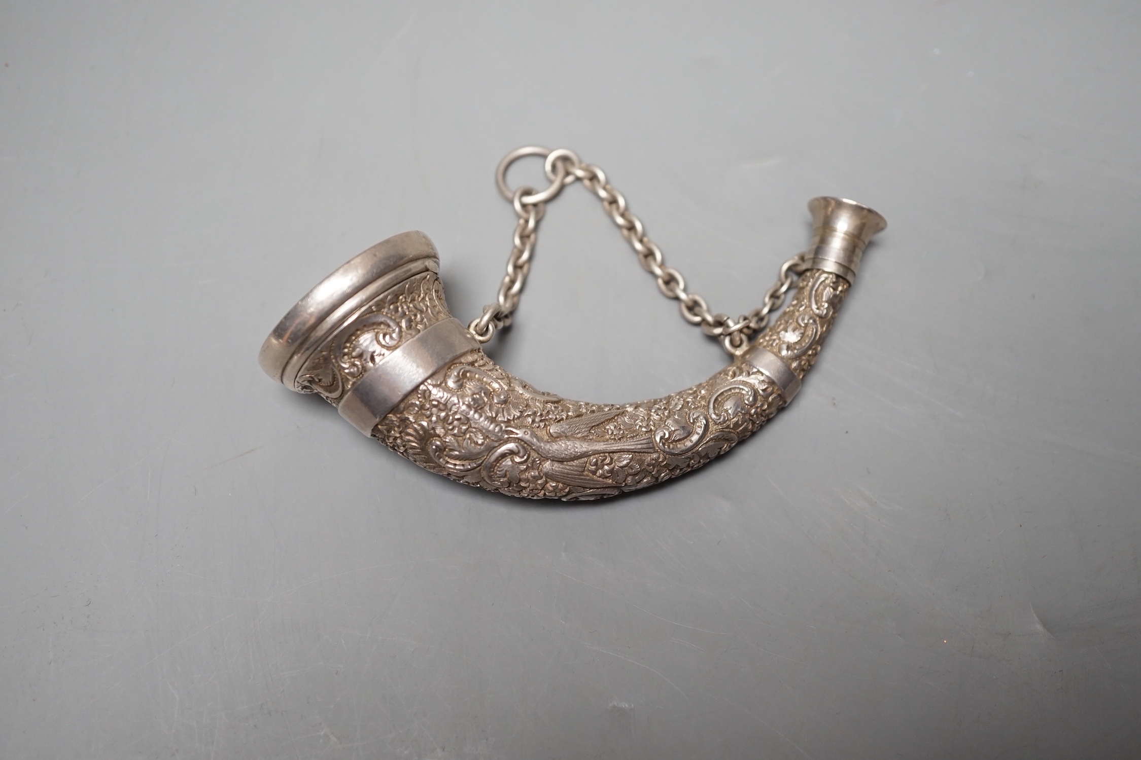 A Victorian novelty silver combination vinaigrette/scent flask, by Sampson Mordan & Co, Birmingham, 1894, 10.7cm, embossed with birds amid scrolls.